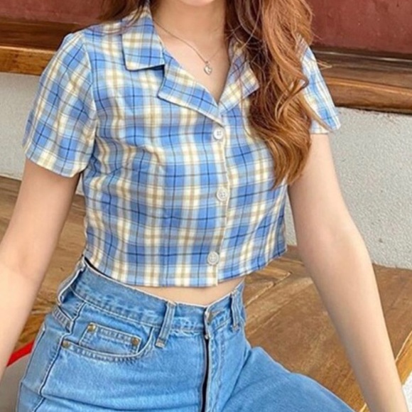 Crop plaid button up top - Picture 3 of 3